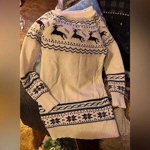 SHEIN Cream Colored Sweater with festive reindeer design